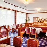 Trans World Hotel Columbus 